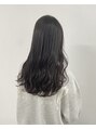 オリガミ 北佐古(ORIGAMI) まとまりのあるロングヘアーも地毛風カラーで垢抜け。