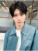 毛流れセンターパート無造作パーマツーブロック刈り上げ