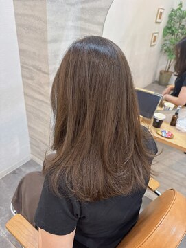 ジーナ 福岡千早(Zina) グレージュ×ローレイヤー【Zina千早】