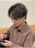 韓国風センターパートシースルーバングメンズ透明感カラー