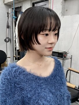 コードプラスリム(CODE+LIM) ミニボブ　姫カット　レイヤー