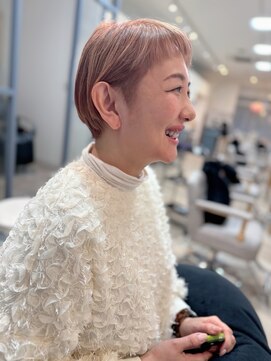 フロラクロマ 上通NEWS裏(FLORACHROMA) Wカラーピンクベージュ