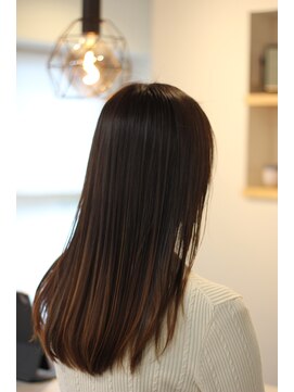 リタ(Lita) 微還元髪質改善トリートメント