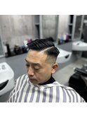 サイドパートスキンフェード