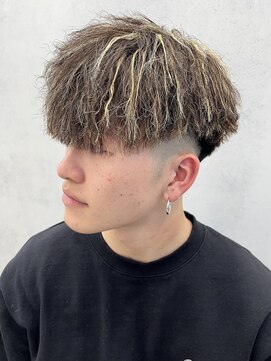 ルースト 西院店(ROOST) パイルツイスト×金メッシュ