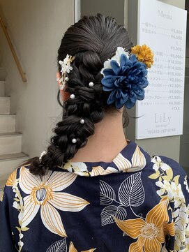 リリィ ヘアデザイン(LiLy hair design) 【minami】＊浴衣ヘアアレンジ／サイド編みおろし