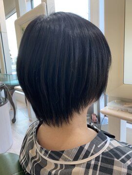 イーズヘアー(ease hair) ショート