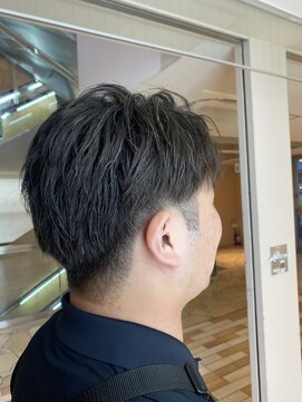 ケンジ 平塚 アネッタ(KENJE annetta) 刈り上げマッシュ