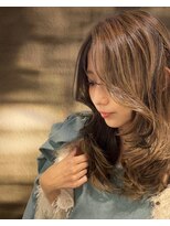 シーナ(scena) ベージュ×ブラックローライト9.14/デザインカラー