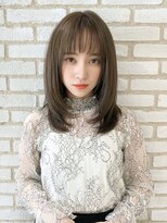 大人かわいい小顔前下がりスリークボブローライト30代40代50代