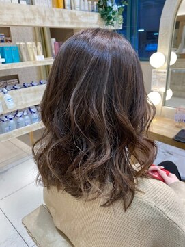 クレア本厚木(CREA) ハイライトカラー　ダークアッシュグレージュ