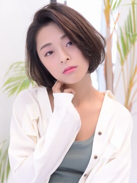 レイ(Lei) 大人の女性に人気なカジュアルボブスタイル