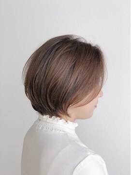 エイミー(Aimee) Aimee 町田　ライトグレージュ×ショートボブ