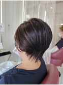 大人可愛い20代30代40代黒髪前下がりショートボブ丸みショート◎