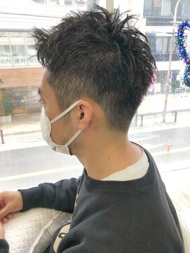 ヘッズ 本八幡店(HEADS) MEN'S HAIR センターパート ツイストスパイラル コンマヘア