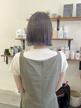 ソソ(soso) 【soso 伊勢田】ミニボブ/インナーカラー/横浜