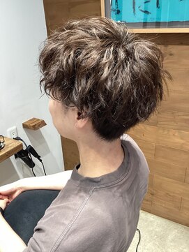 アイデザイン(I design) ツイストスパイラルパーマ