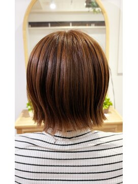 ナチュラルベージュ