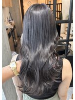 ディーエックス スリー(Dxxxx III)&nbsp;ラベンダー グレージュ ダークカラー 顔周りカット