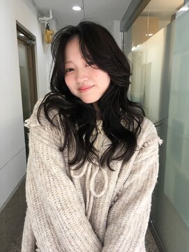 バド(bado) グレージュ/透明感カラー／レイヤーカット／髪質改善/本町