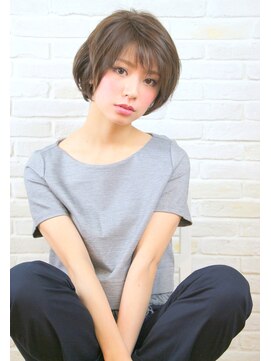 フチュール(Futur) やわらかなフレンチカラー&ショート