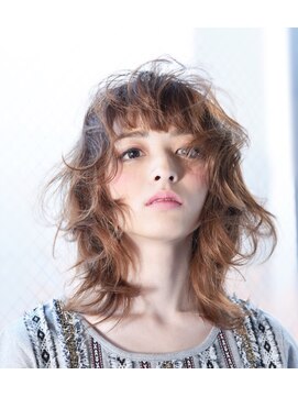 バレッタ(Barretta by neolive) 《Barretta/蒲田389》☆小顔レイヤーミディ×ハイグレージュ☆