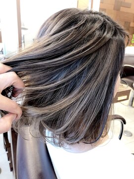 キアラ(Kchiara) しっかり目立たせハイライトkchiara川野直人福岡天神