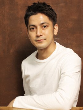 シアンデルカ(CYANDELUCCA) アップバングショート