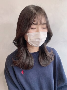 アリーズ シブヤ(ALLYS shibuya) ナチュラルアッシュ くびれヘア 美シルエット 韓国ヘア