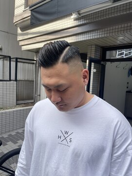 ウェルネス(Wellness) ツイストスパイラルサイドパートスキンフェード44