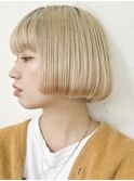 ブロンドベージュブリーチオンカラーケアブリーチ髪質改善ボブ
