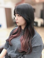 ラクシア(LucxiA) くびれ　10代　20代　韓国ヘア　韓国カット　韓国風カット　前髪