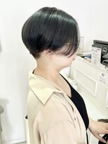 バブ バイネオリーブ(Bab by neolive)&nbsp;ショートボブ　刈上げ　ブラックシルバー