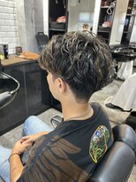 ボルド(MEN'S HAIR SALON BORDO)&nbsp;センターパート×ハイライト メッシュ