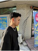 波巻き束感ショートツーブロックマッシュアップバングコンマヘア