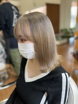 クロエ バイ ラヴィズム 小針店(CLOE by LUVISM) ペールカラー