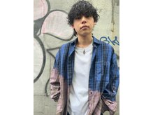オムデュー(HOMME DEUX)