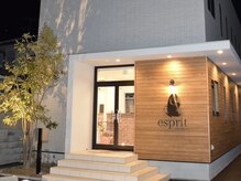 ヘアサロン エスプリ(hair salon esprit)の雰囲気（２号線沿いです。お店の前に駐車場あり／P５台）