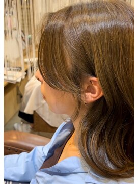 クオリア(QUALIA) 韓国  コテ巻き風 デジタルパーマ /ワンレン  小顔 前髪/柏