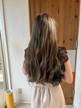 クロエ バイ ラヴィズム 内野店(CLOE by LUVISM) ダブルイルミナカラーハイライト+カット