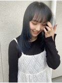 ネイビーカラー