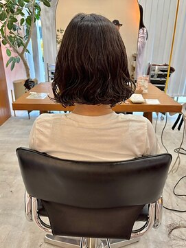 ピピバイヨーク(pipi, by yoke.) ショート/ボブ/カール/ダークブラウン