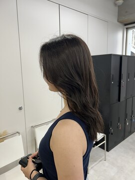 ディジョン(Dijon) 韓国顔まわりレイヤーカットグレージュオリーブベージュブラウン