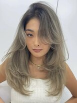 ヨロ 渋谷(YOLO)&nbsp;韓国ヘアーハッシュカットレイヤーカットハイライトカラー