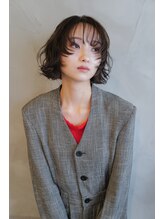 エヌイー(ne' by MAULOA) 【MAULOA】顔まわりレイヤー×ボブかお