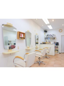 髪のお悩みをお聞かせください！あなたのお悩み解決を目指します。あなただけのスタイルをご提案！