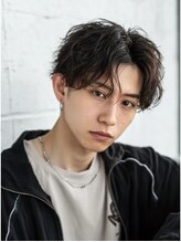 テーラヘアー 草加店(TELAHAIR)&nbsp;黒髪センターパート×パーマ【TELAHAIR草加