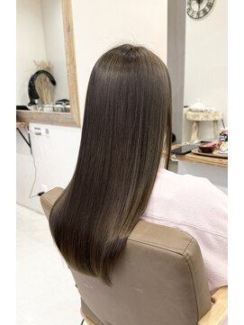 アルーナビューティデザイン ブリーチ無しダブルカラー+ヘーゼルベージュ