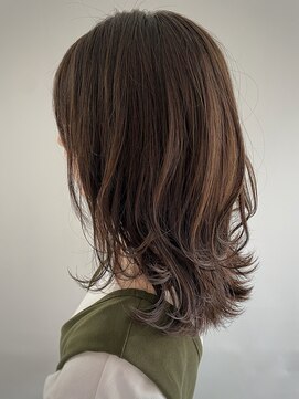 エル セルカ 高田馬場(el CERCA) 色っぽミディ×ヌーディーシナモングレージュ【高田馬場】