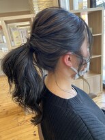 フレーム スクエア ヘアアレンジ